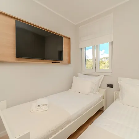 Luxury Rooftop Apartman