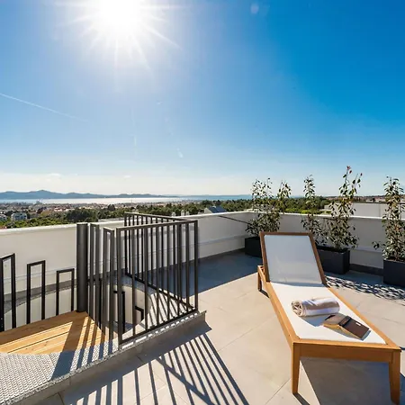 Luxury Rooftop * Zára
