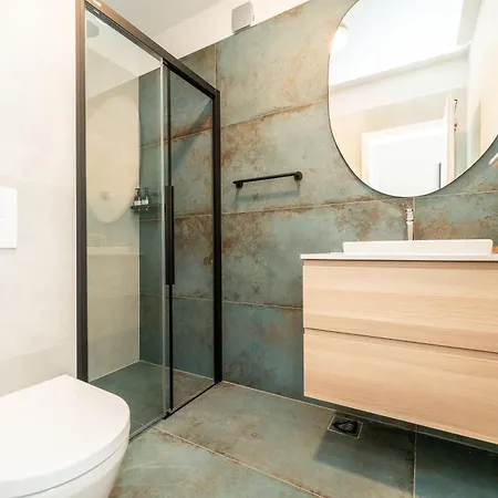 Luxury Rooftop Apartman