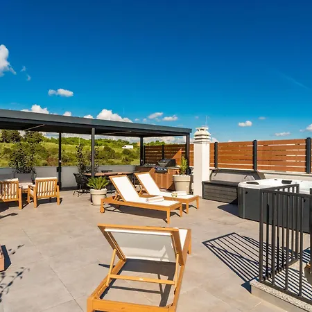 Luxury Rooftop * Zára
