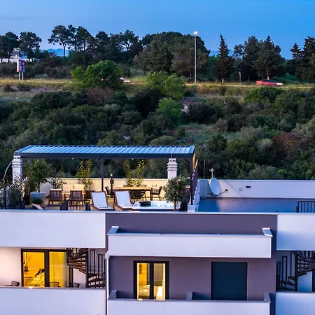 Apartman Luxury Rooftop *